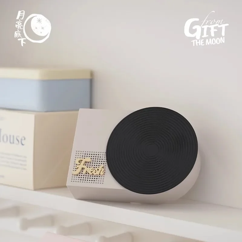 2025 New Retro Wireless Bluetooth Portable Speaker High Fidelity HlFl Sound Quality Speaker Desktop Computer Card Player Sound