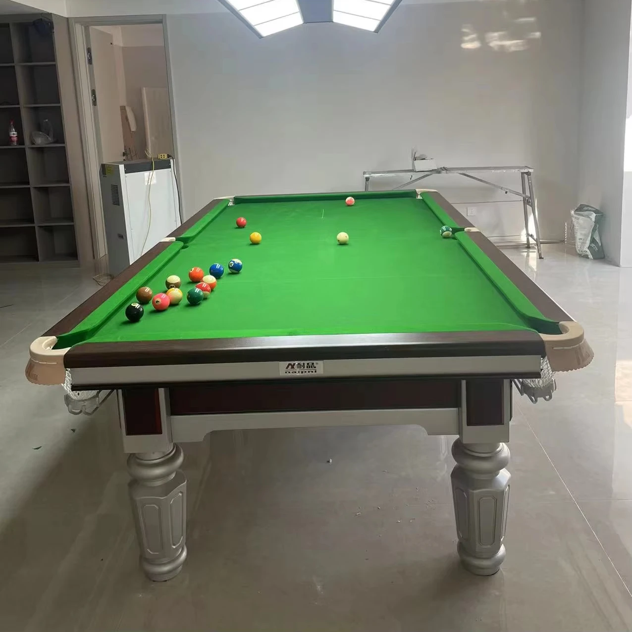 

Wholesale Chinese Black 8 Balls Style 9ft Billiard Pool Table for Commercial or House Usepromote sales