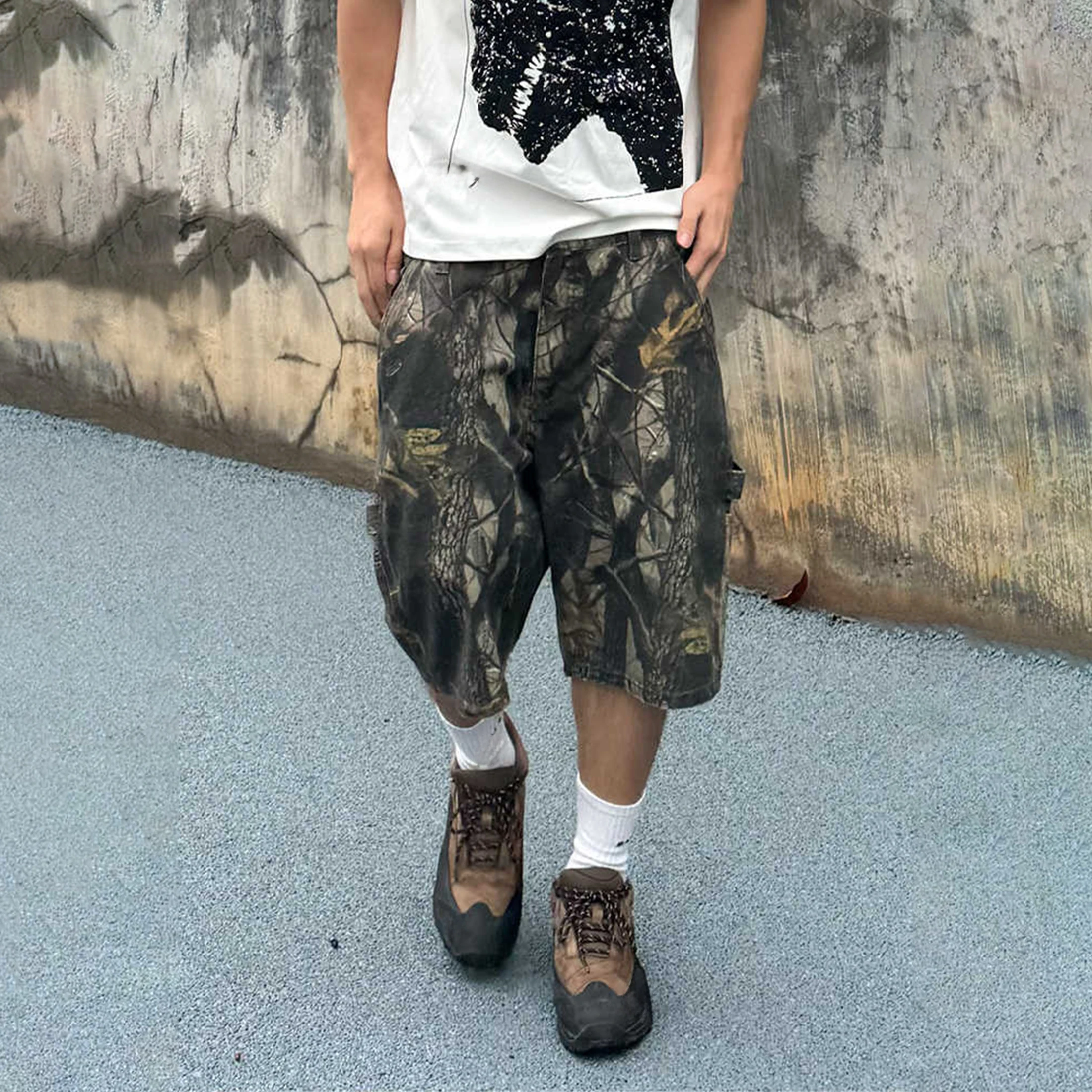 NIGO Tree Branch Camouflage Realtree Denim Cargo Multi Bag Workwear Shorts, Retro Vintage Men\'s Shorts #NGTOP11125