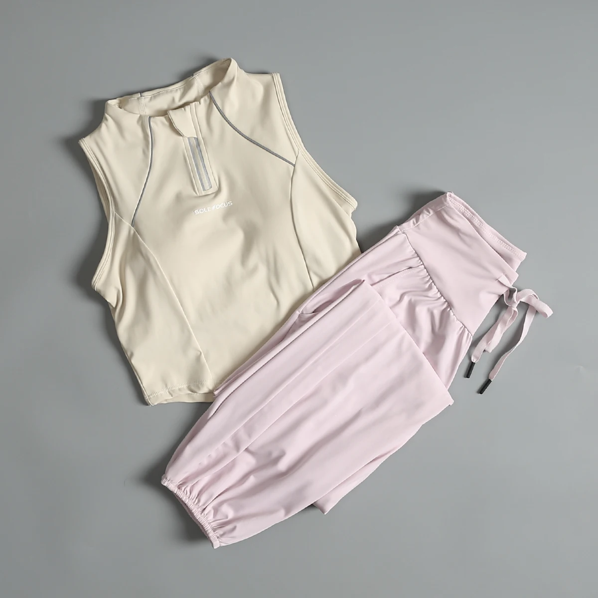 

Sports and fitness suit for women in summer 2025 new fashion slim Pilates yoga sleeveless vest morning jogging suit