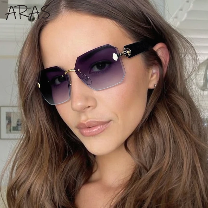 

Oversized Square Rimless Sunglasses Women 2025 Luxury Brand Trendy Punk Polygon Sun Glasses For Ladies Outdoor Driving Eyewear