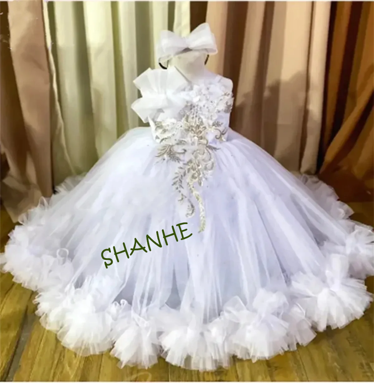 Abito da bambina alla lavanda personalizzato con maniche ad aletta o collo abito da ballo in tulle gonfio abito da compleanno per bambini abito da ragazza di fiori