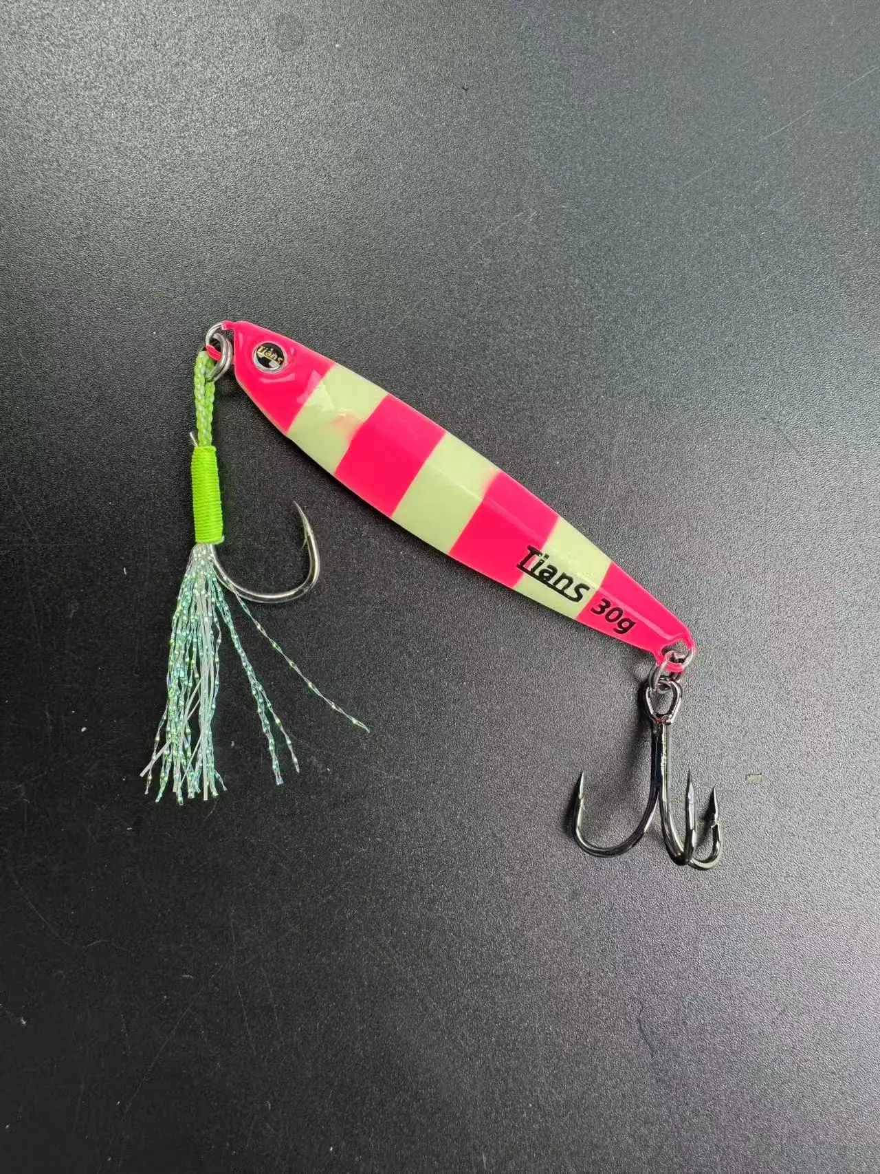 5 Stück Nachtlicht-Metall-Jig, Tiefsee-Angelköder, 25/30/40 g, zum Werfen und Jiggen, künstlicher Köder für Thunfisch, Forelle, Salzwasser und Süßwasser. – Detail 26