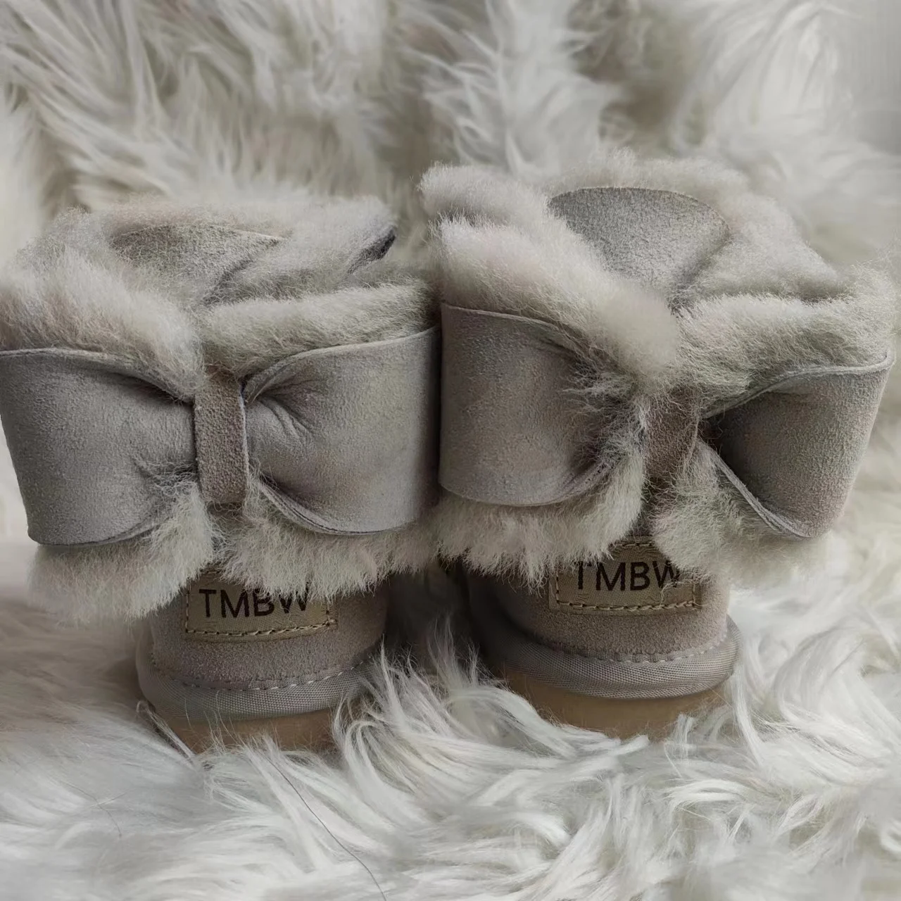 New Warm 2023 New Real Sheepskin Handmade Waterproof Girls Boots Winter Fur Warm Kids Snow Boots For Girls Brand Children Shoes