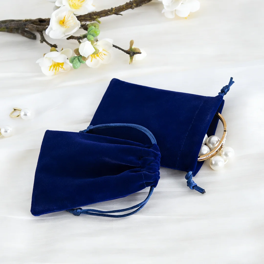 10Pcs Durable Velvet Drawstring Jewelry Bags Multi-Size for Bangles Pendants and Tiny Jewelry for Travel&Birthday Gift Giving