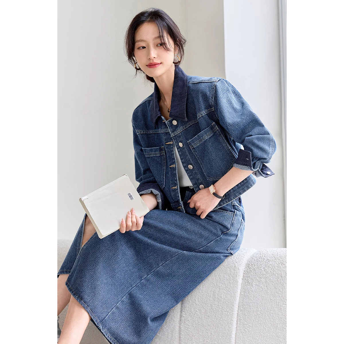 

SENTUBILA Women's Denim Two-Piece Set 2025 Autumn Buttom Front Shirt Jacket & Split A-Line Skirt Commuter Casual Suit W51Z87901