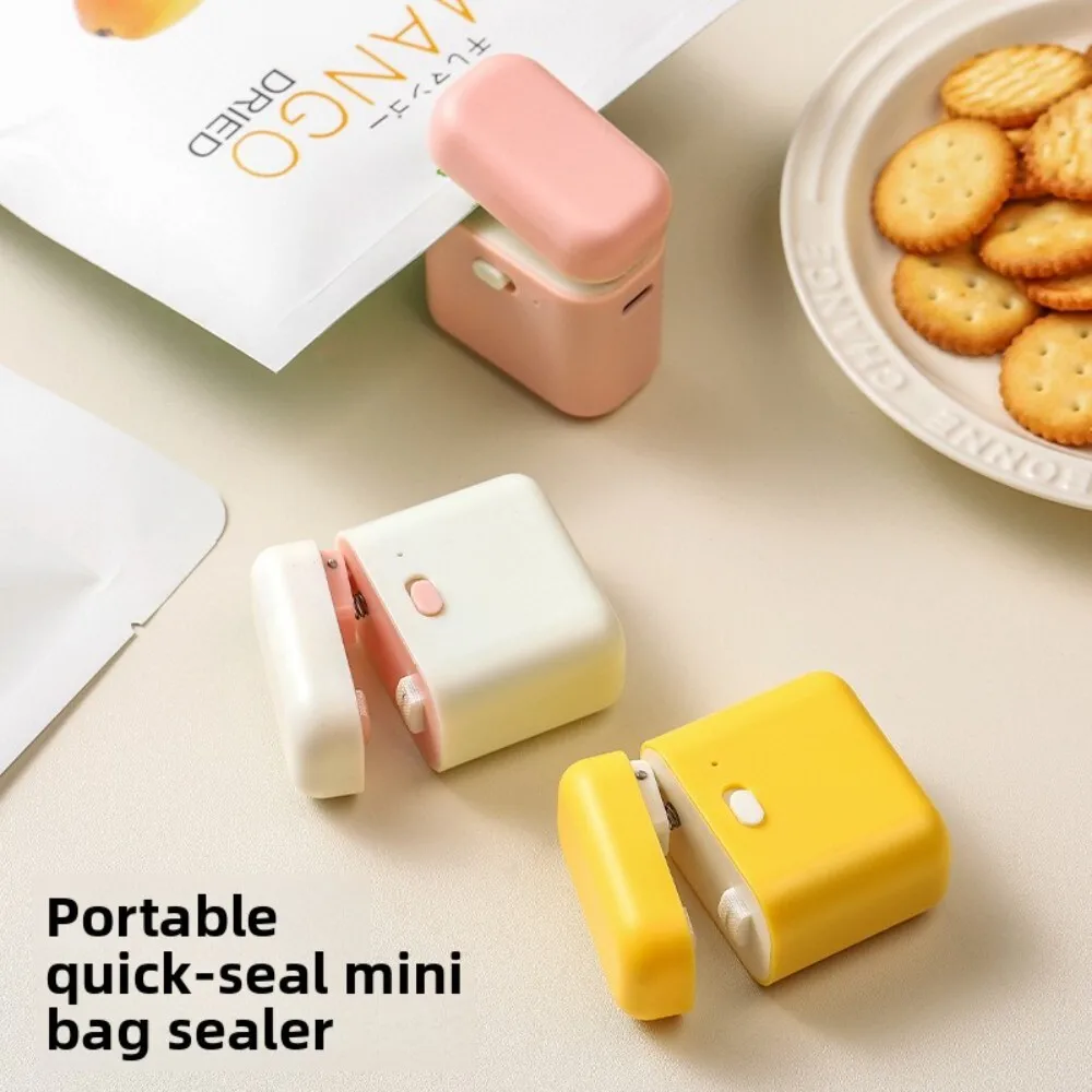 

Mini Cute Sealing Clip for Snack Bag Packaging Small Household Food Storage Device Heat Resistant Refrigerator Safe BPA Free 124
