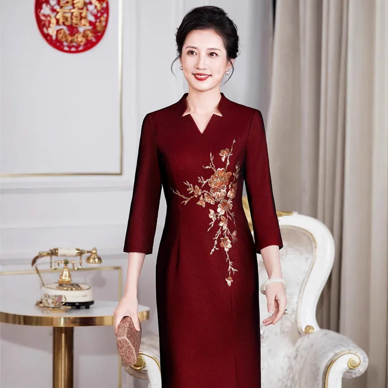 Lente Herfst High-End Elegant Geborduurd Moeder van de Bruid Jurk Formele Bruiloftskledij voor Moeders in de Schoon Zodiac Jaar