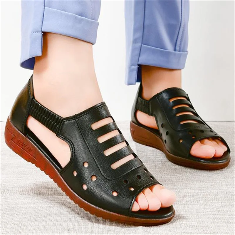 Women\'s Sandals Summer Fashion Genuine Leather Wedges Comfort Ladies Shoes Women Flats Soft Plus Size Sandals Mother Shoes 35 43