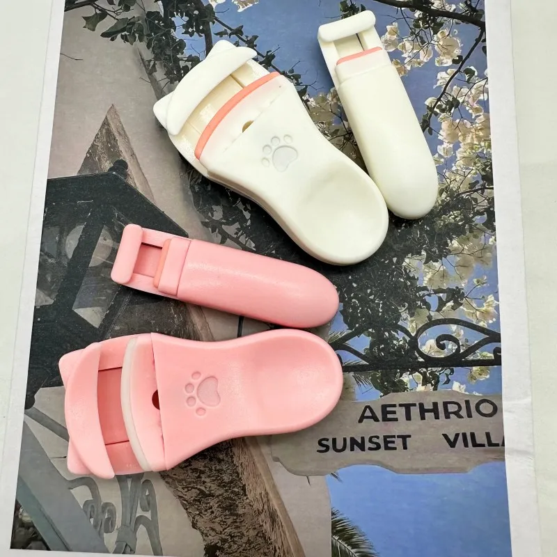 卸売2個入り 猫型 女性用メイクアップアクセサリーツール 全てのまつげ形状に対応 クロー型まつげカーラーセット プラス 広角 長持ち