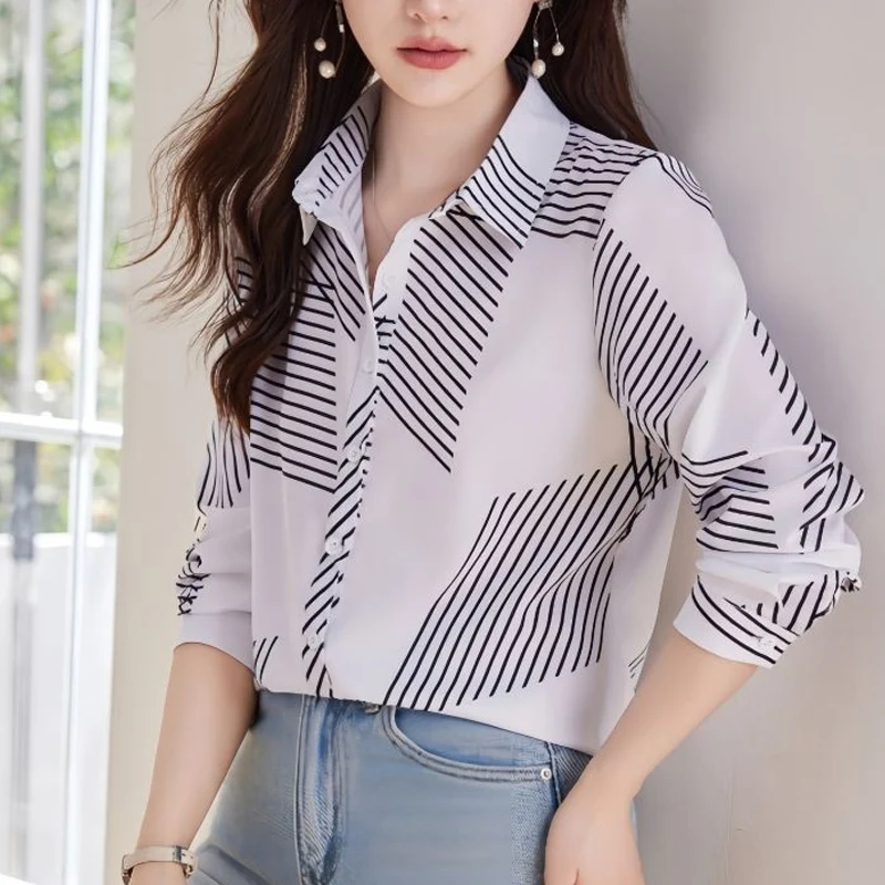 Spring Autumn Turn-down Collar Fashion Long Sleeve Shirt Women High Street Casual Striped Button Cardigan Elegant All-match Tops