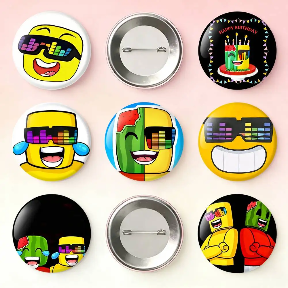 S-Sunny And M-Melon Laser Badge Applicable For Backpack Clothes Hats Decor Creative Accessories