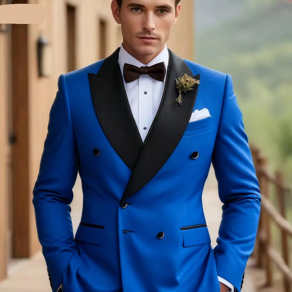 

Мужской костюм-двойка (смокинг) приталенного кроя с двубортным пиджаком с острыми лацканами и брюками для свадьбы, жениха, деловых встреч, выпускного вечера и торжественных мероприятий