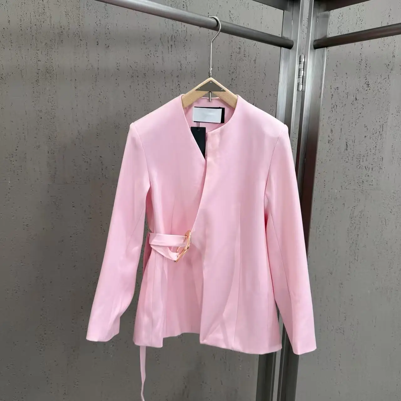 High Street Jackets Women's Autumn InsV Collar Suit with Metal Buckle Waistband Cinched Waist Commuter Style Elegant Suit Jacket