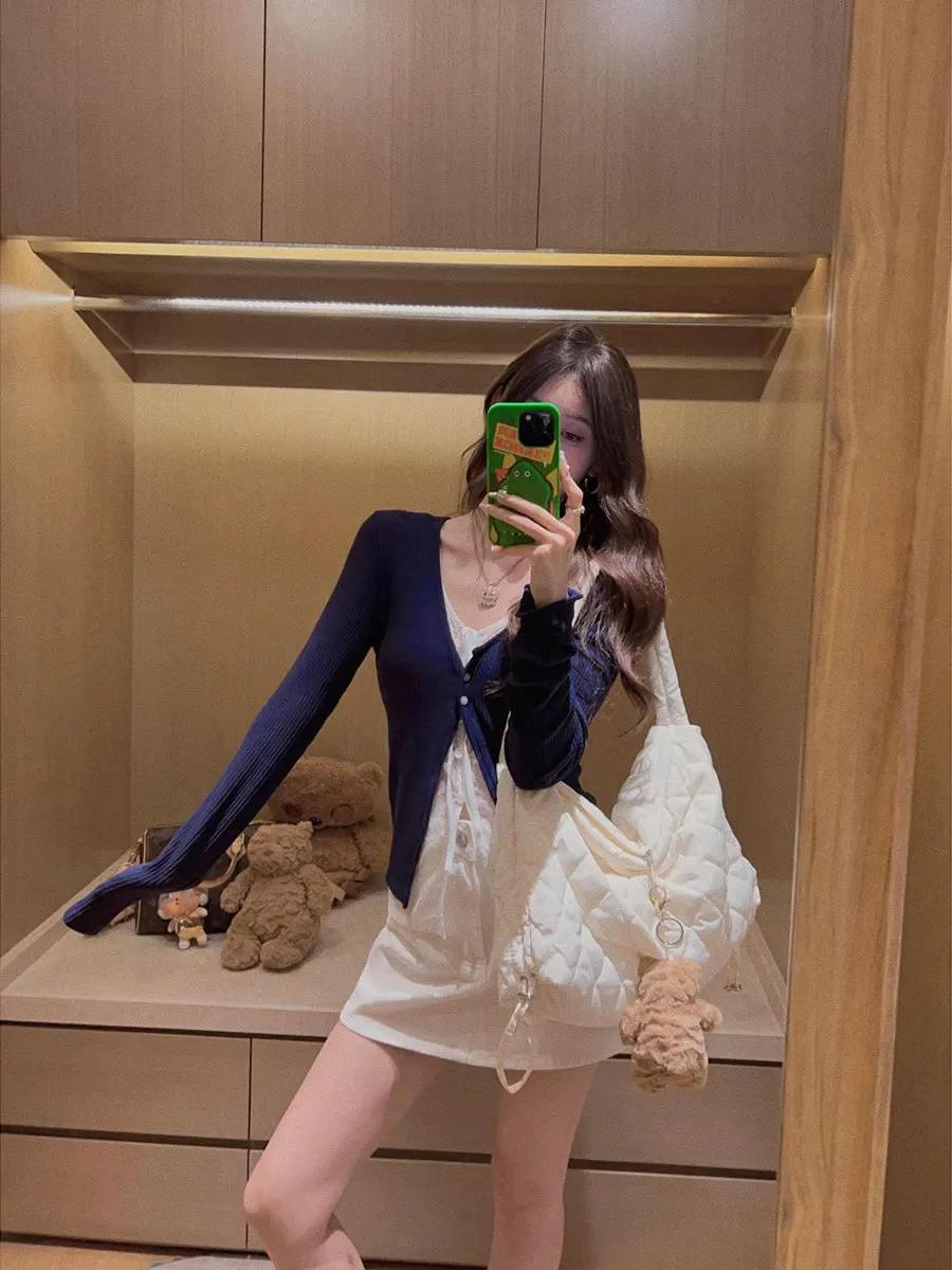 

Yukiss Lace Tie T-irt Inner Knitted Sweater Top Pure Desire Casual Sle ort Sve V-Ne Women's Autumn Faion