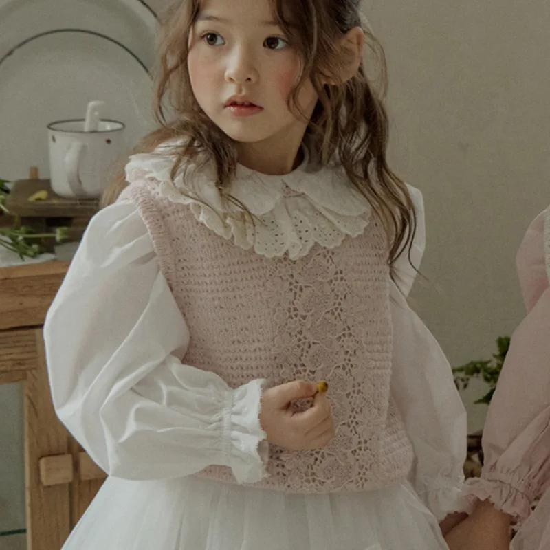 Vest Spring Korea Girls Children Clothing Lace Collar Thin Sweet Lovely Pullover 2024 Simple Sleeveless Sweet Loose