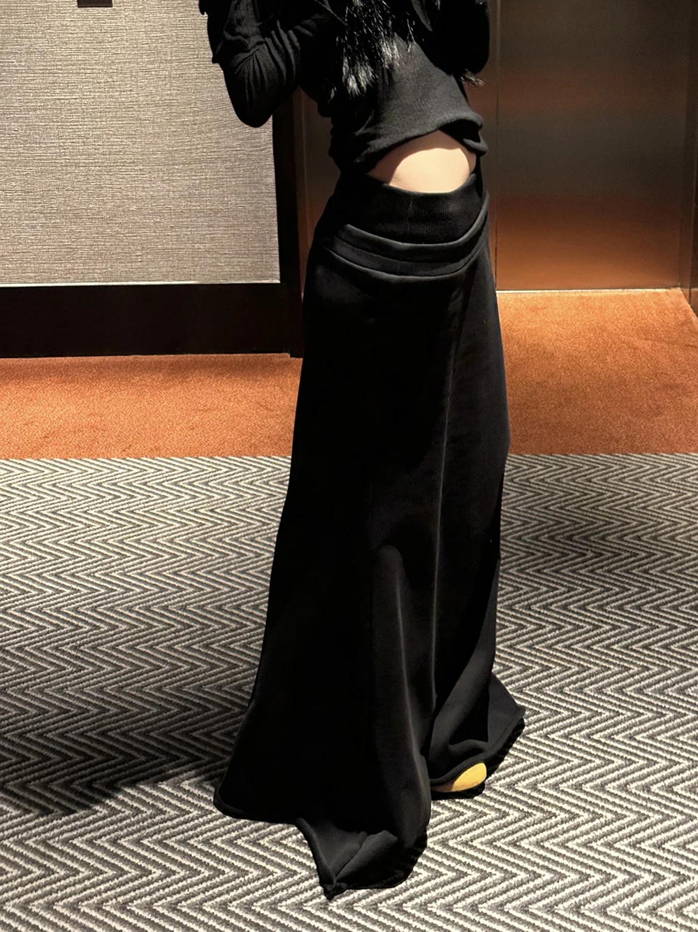 

Вязаная длинная юбка миди Fanptntox для женщин, осенняя новинка, с эффектом похудения, с отделкой из искусственного меха, универсальная, модная, с высокой талией