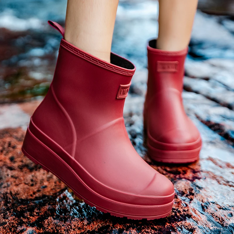 Fishing Boots - 男性女性のカジュアルレインブーツ四季軽量防水滑り止め屋外釣り靴カップルコンフォートガーデンレインシューズ