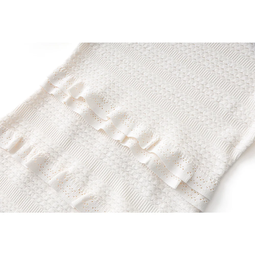 Saia personalizada de manga curta com decote redondo e bordas com babados elegante vestido de malha com cintura