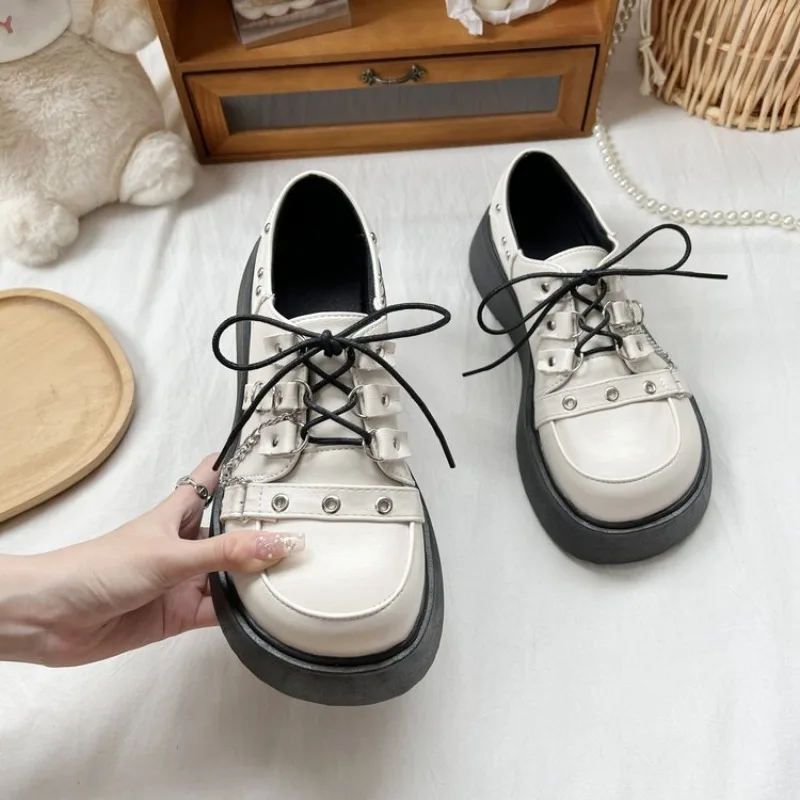 2026 Chunky-Plateau-Pumps für Damen, Schleifen-Keilabsatzschuhe, Lolita-Schuhe, Damen-Herz-Knöchelschnalle, schwarze Schuhe – Detail 19