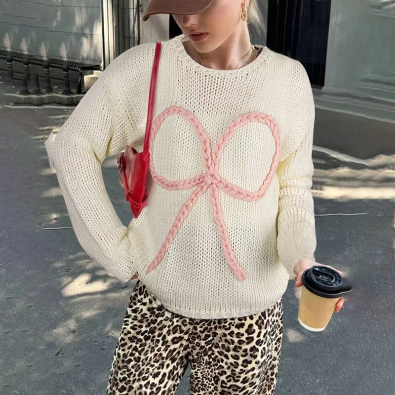 

TARUXY Bows Long Sleeve Knitted Sweater For Women Casual Loose O Neck Crochet Pullovers Winter New Female Splice Sweater Top