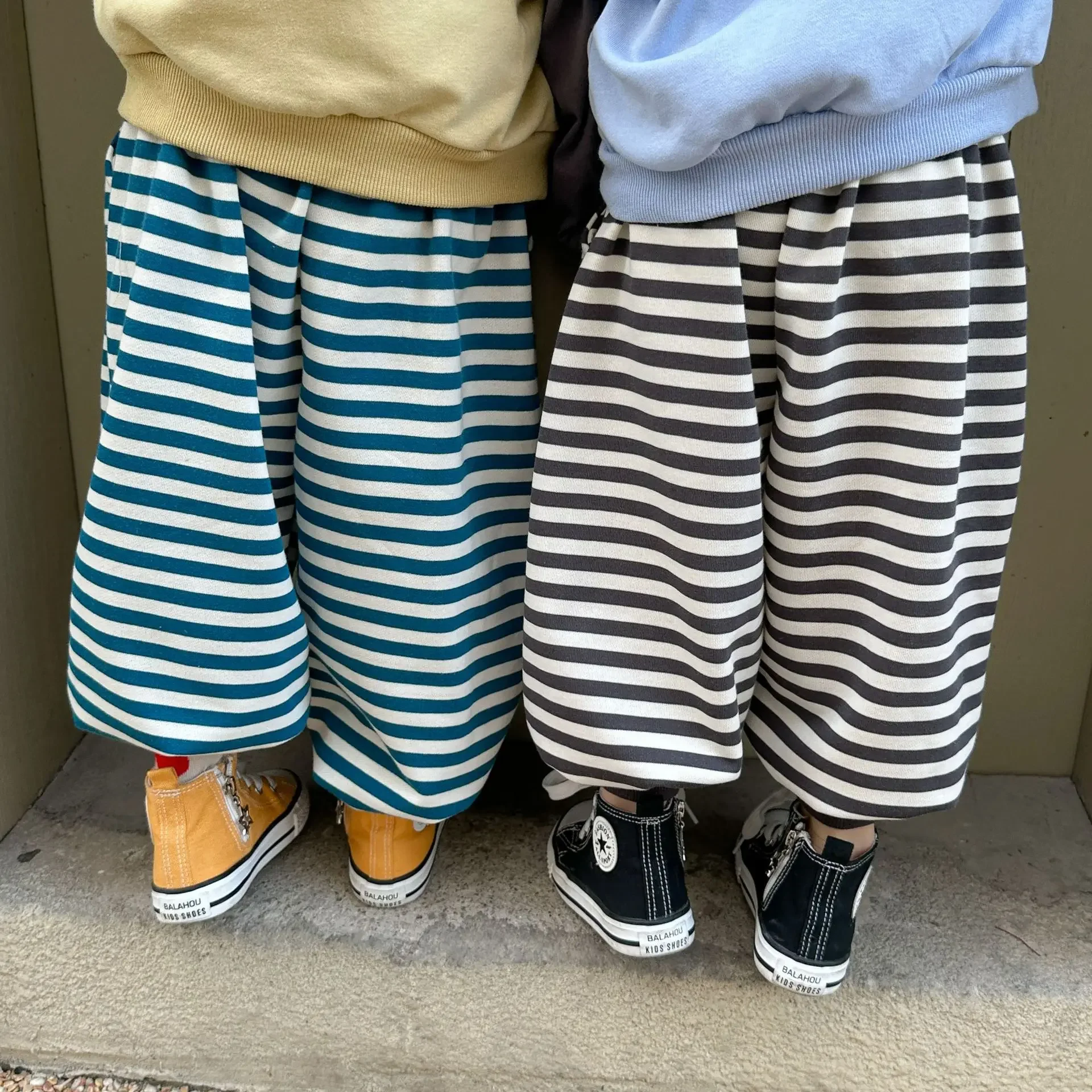 

Boys and girls casual cotton sweatpants Kids Spring Fall loose striped sports trousers