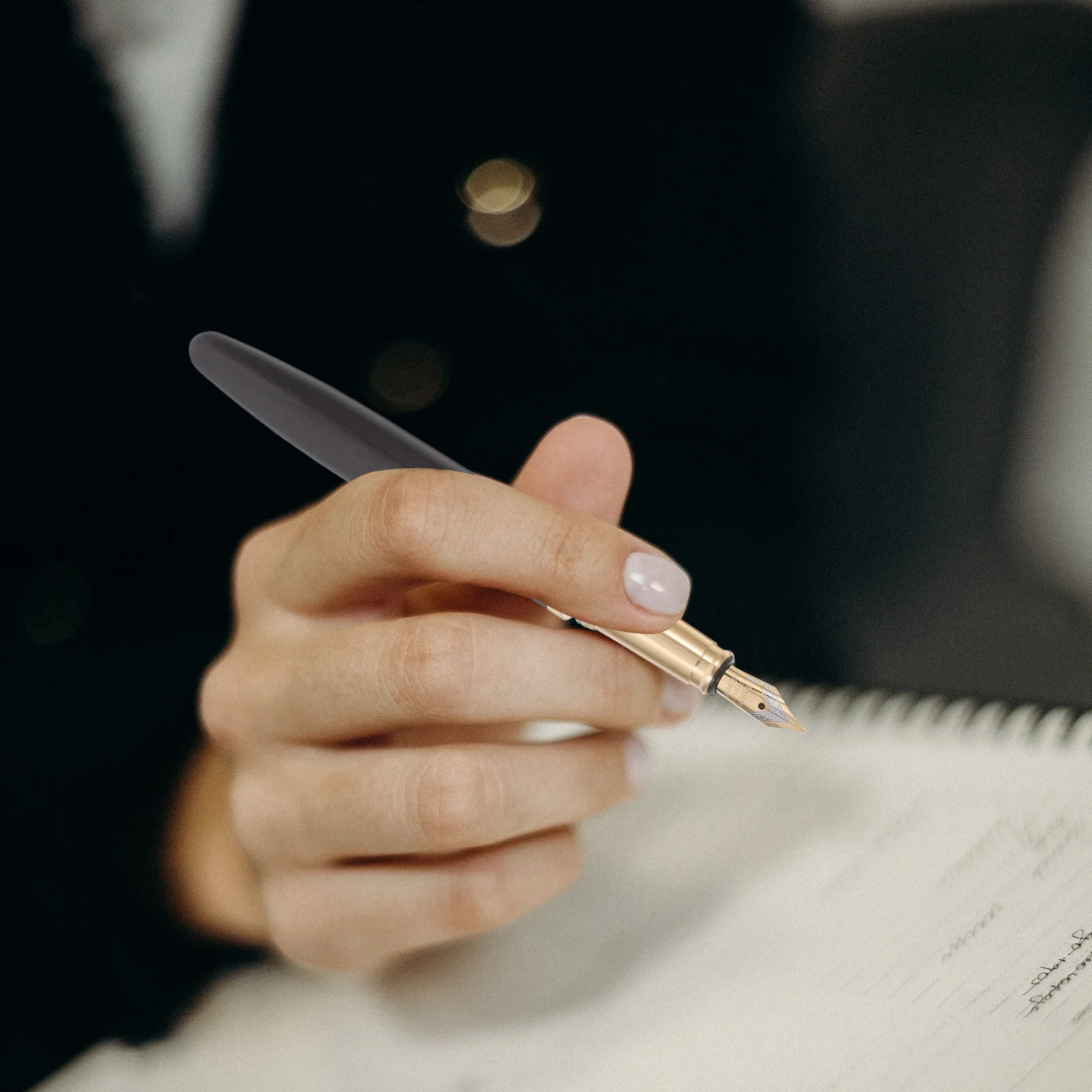 

Refillable Purple Sandalwood Fountain Pen Brass Smooth Writing Calligraphy Portable Office Business Sign Pen for School