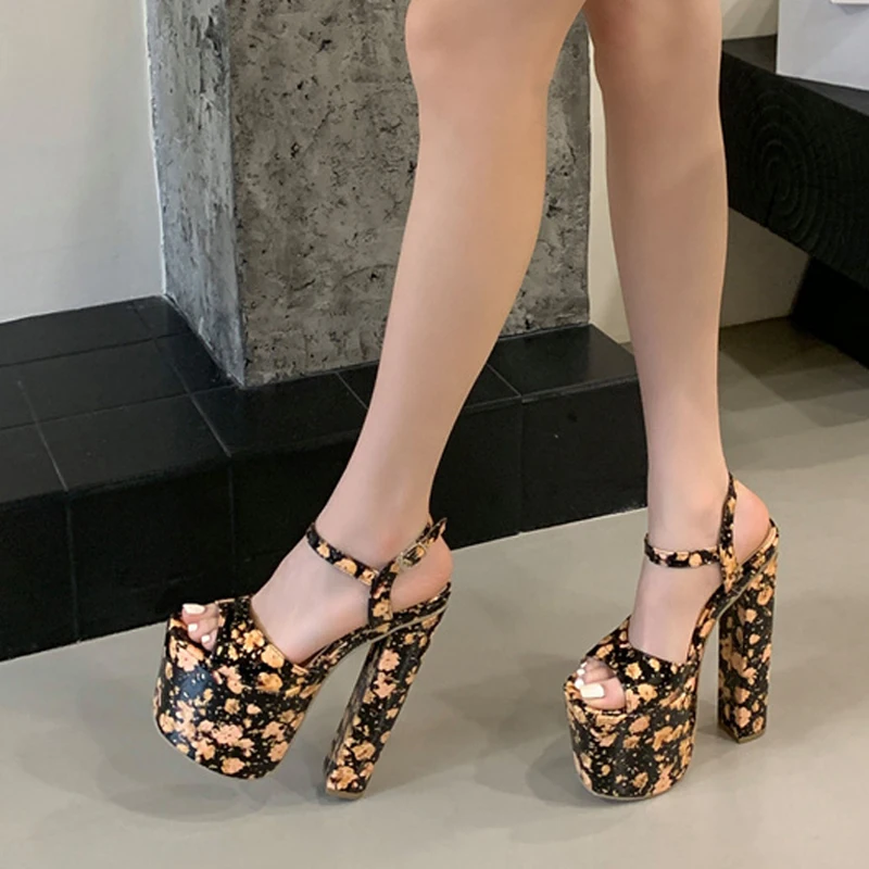 

Liyke Sexy 8.5CM Print Flower Platform Sandals Women Thick Bottom Peep Toe Extreme High Heels Fashion Runway Chunky Shoes Brown