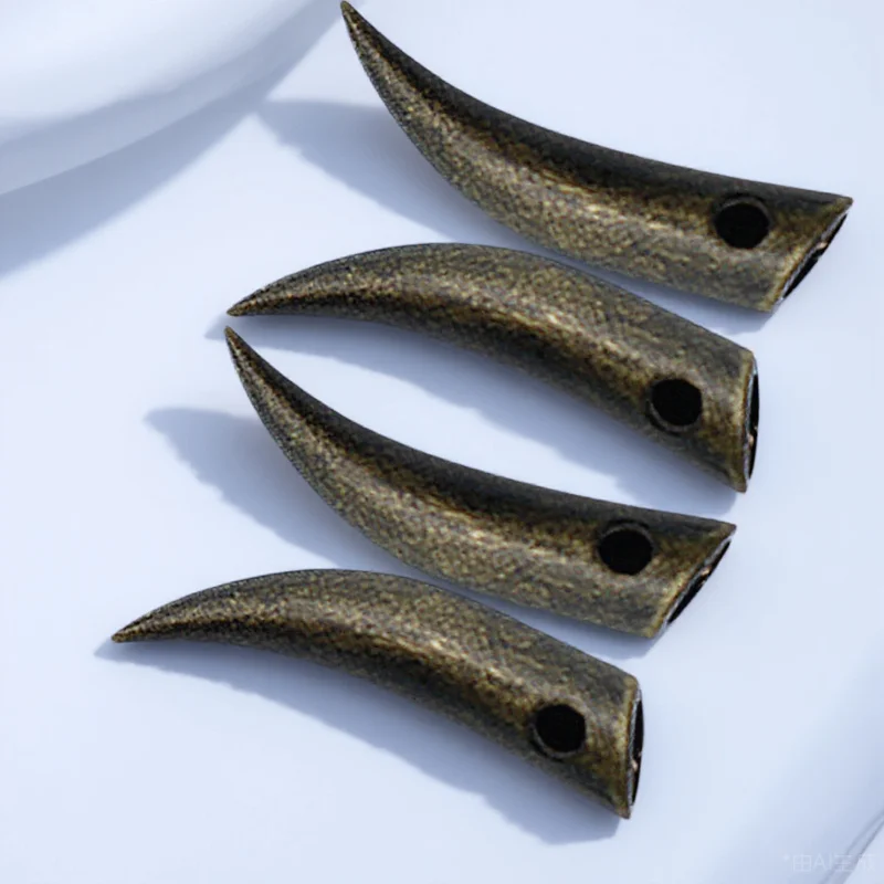 

4Pcs Horn Shoelace Tip Ends Sturdy Replacement Caps Versatile Aglets for Shoelaces Shoe Lace End Repair Accessories