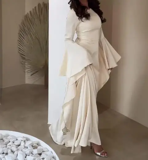 Abito elegante aderente in vita slim fit da donna nuovo autunno con abito a trapezio con maniche a tromba in tinta unita dal temperamento francese