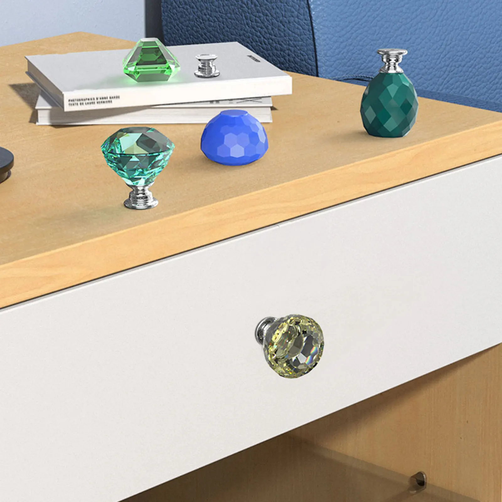 

4 Drawer Knobs Pull Handle Molds 25mm Screws DIY Resin Crafts Wardrobe Accessories Jewelry Parts Creative Design Lightweight
