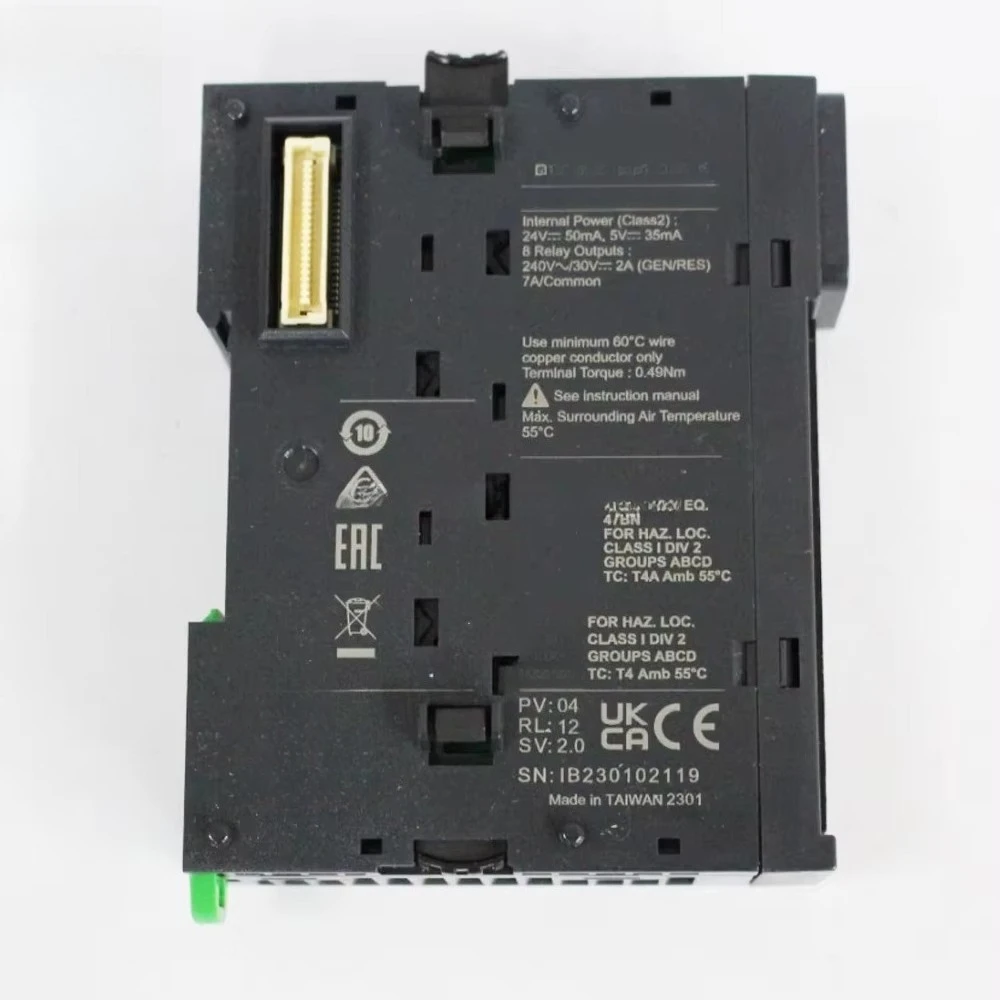 Warehouse Stock TM3DQ8R Discrete Output Module TM3 PLC Programming Controller