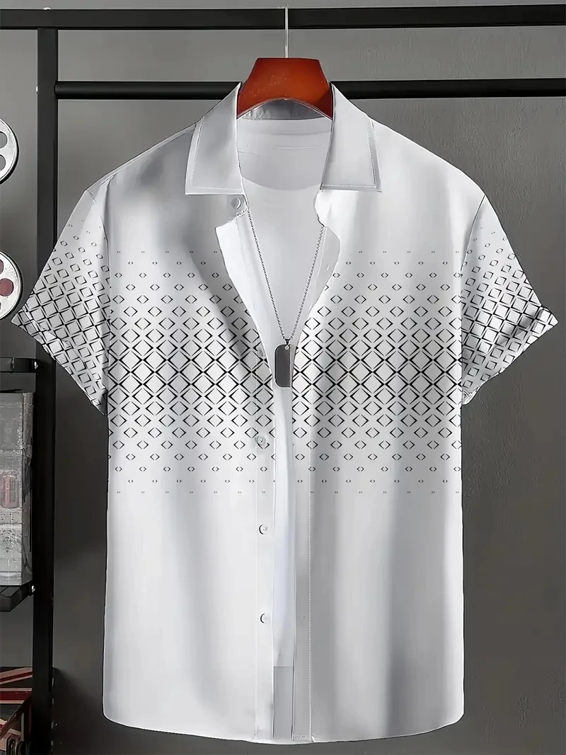 เสื้อเชิ้ตผู้ชายไซส์ใหญ่ แขนสั้น ปกเชิ้ต ติดกระดุม สไตล์ฮาวาย สำหรับฤดูร้อน ใส่ไปเที่ยวทะเล ปี 2025