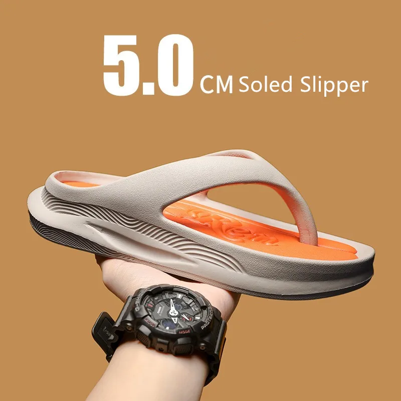 

2024 New Men Flip Flops Outdoor Indoor Slippers Thick Soft Soled Men Sandals Non-slip Bathroom Shoes Men Slippers Beach Slides