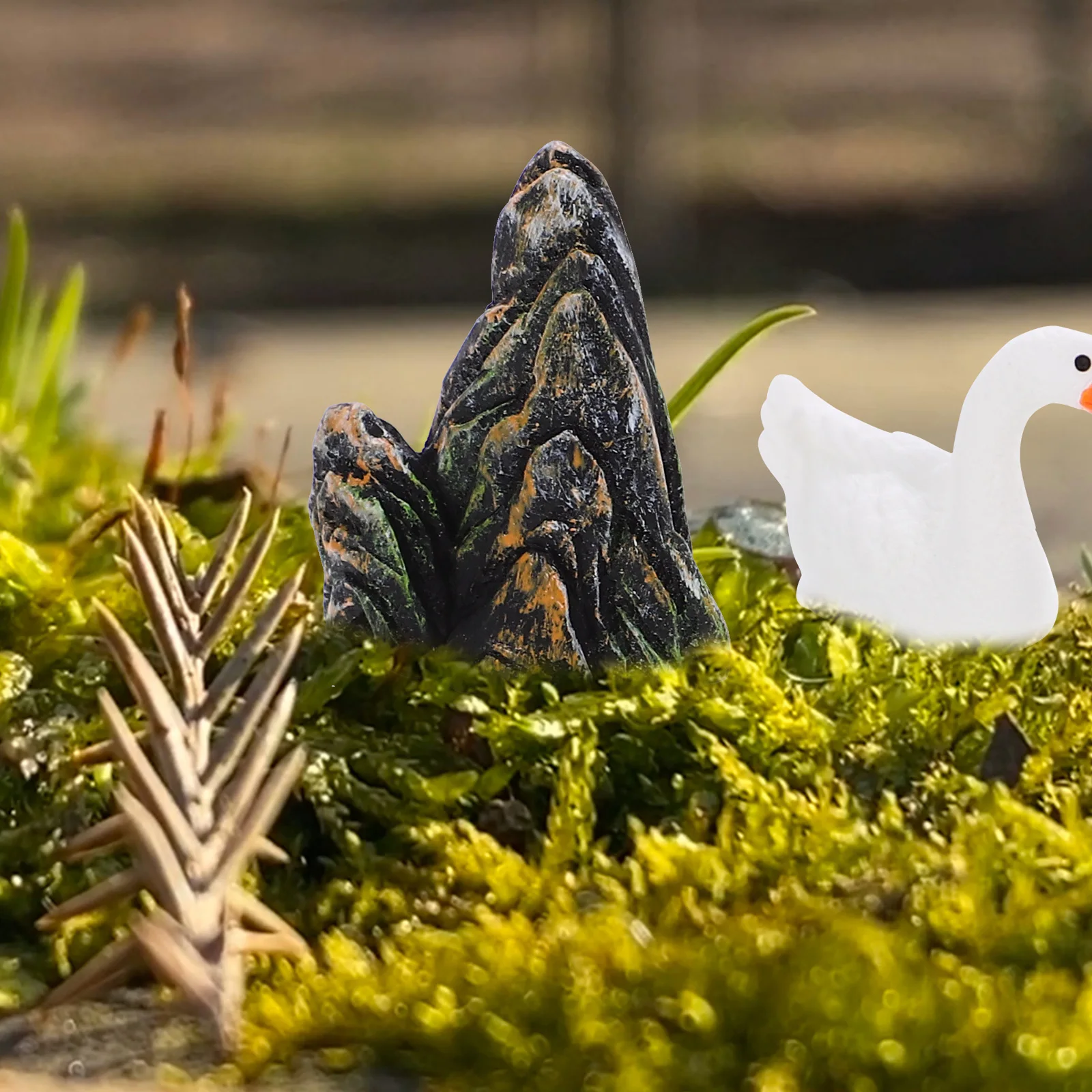 

1 set White Statue Miniatures Durable Garden Patio Lawn Mini Goose Figurines Decorations Outdoor Figurines Sculptures