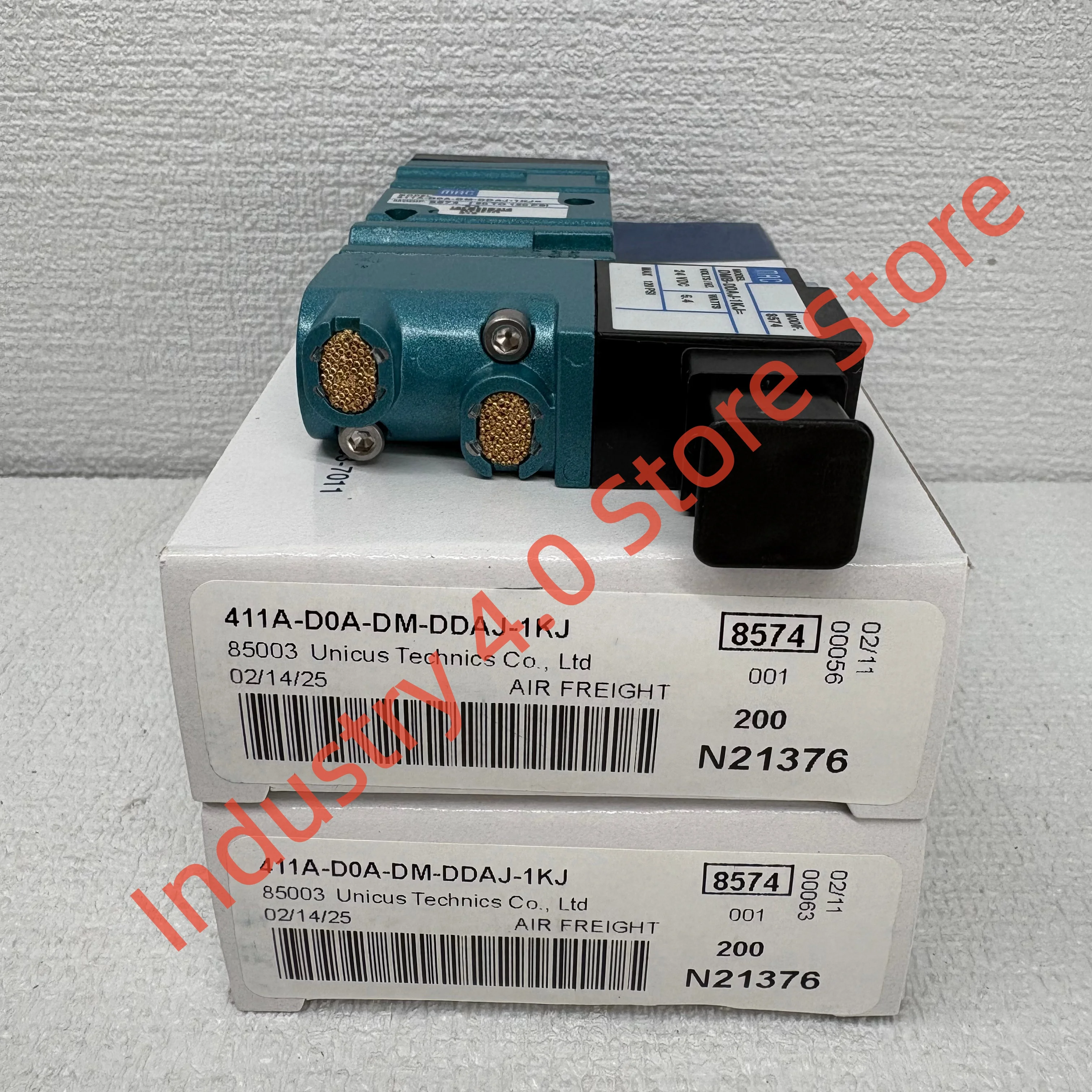 

solenoid valve 411A-D0A-DM-DDAJ-1KJ 411A-DOA-DM-DDAJ-1KJ solenoid valve new original