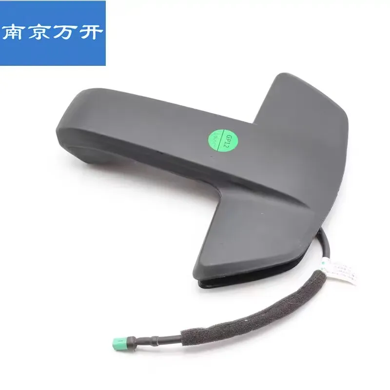 

Band New Genuine Vehicle Tailgate Reversing Image Rear View Camera C00254952 C00380835 for SAIC MAXUS V90