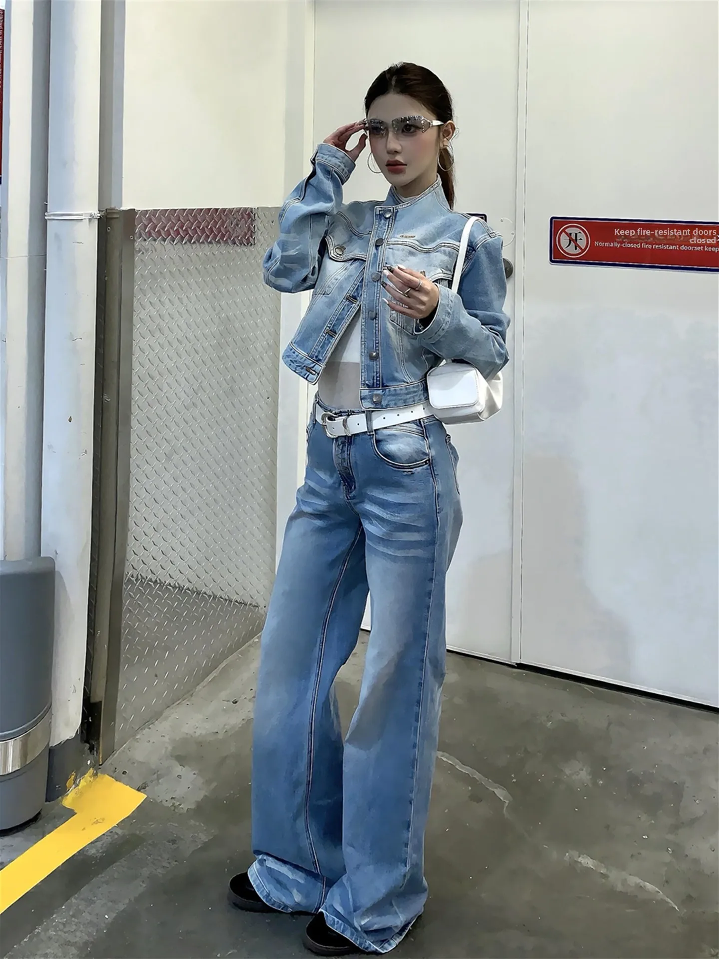 

American Vintage Light Blue Spicy Girl Micro Flared Jeans Women Loose Slim Straight Floor-Length Pants Casual Cotton Denim