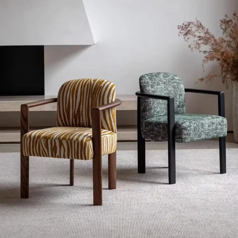 كرسي أريكة فرنسي حديث من الخشب الصلب صديق للبيئة ومتين، كرسي صالة مقهى B & Bs فندق واستقبال #1