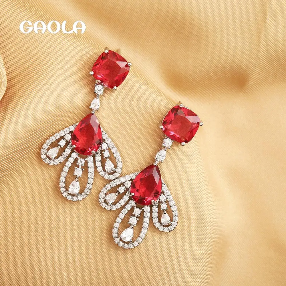 Fashion Luxurious Sparkling Tricolor Water Drop Stud Earrings for Women Glamour Exquisite High Quality Banquet Women Jewelry