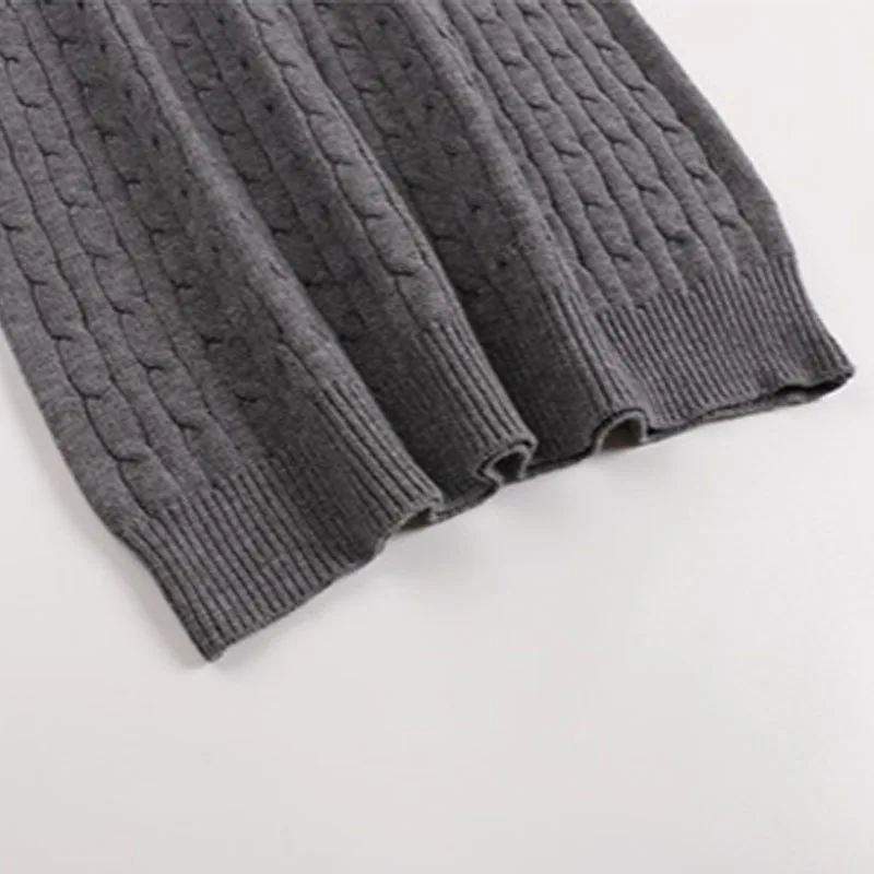 CH Men Cable Knit Sweater Crew Neck Pullover Long Sleeve Solid Gray Casual Loose Fit Jumper Autumn Winter Fashion Knitwear view 6