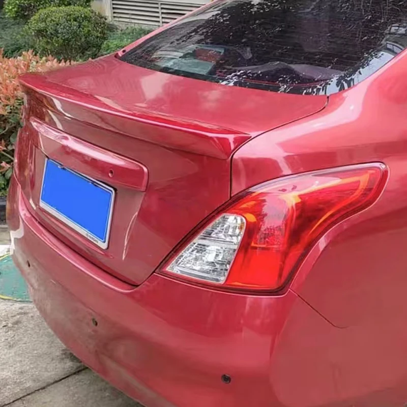 Dla Nissan Versa Spoiler 2011 2012 2013 2014 2015 2016 Sunny Spoiler Wysokiej jakości plastik ABS Tylna pokrywa bagażnika samochodu Spoiler skrzydła — zdjęcie 6