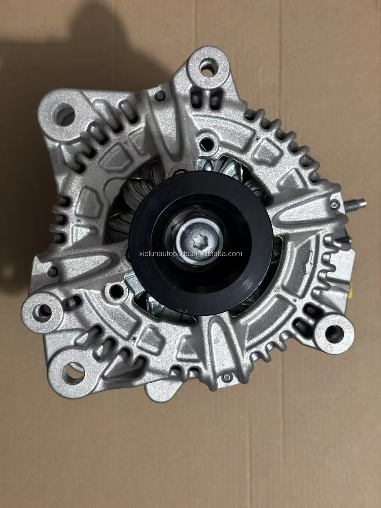 TLF 12318490539 12318490439 12319887825 Стартер генератора переменного тока для X3 G01 X6 X7 X5 X4 G21 G20 G31 G32 G11 G12 G15 G