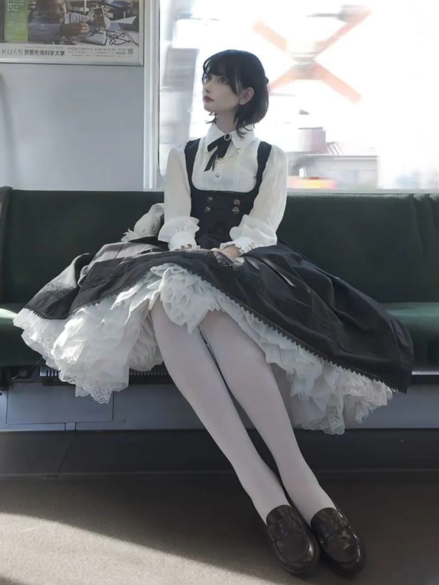 Akademie-Stil japanisches Original-Lolita-Gothic-Kleid-Set Halloween Cosplay Retro elegantes Mädchen weißes Langarm-Shirt-Set