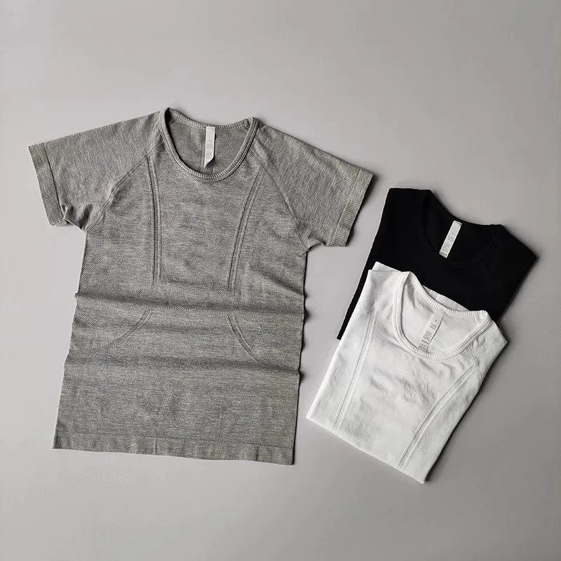 Sommerliches Damen-T-Shirt mit kurzen Ärmeln, Yoga-Shirt, Sportshirt, Fitness-Oberteil, Laufshirt, lässiges Yoga-Outfit, Oberteil. – Detail 2