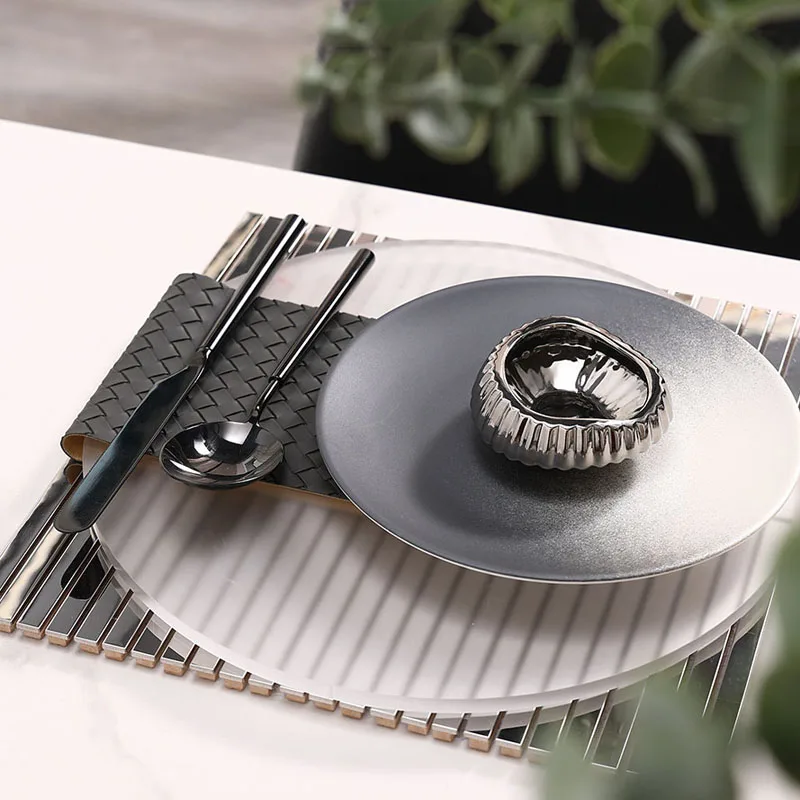 

Modern Minimalist Style Model Room Tableware Set Soft Showroom Table Setting Frosted Dinner Plate
