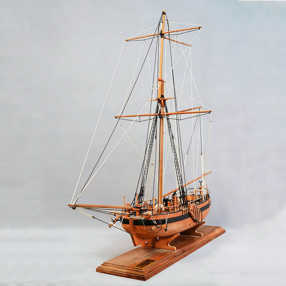 

Сборная модель голландского канонерского корабля 1/64, 49 см, из дерева, с богатой детализацией, статическая модель корабля, игрушка, украшение