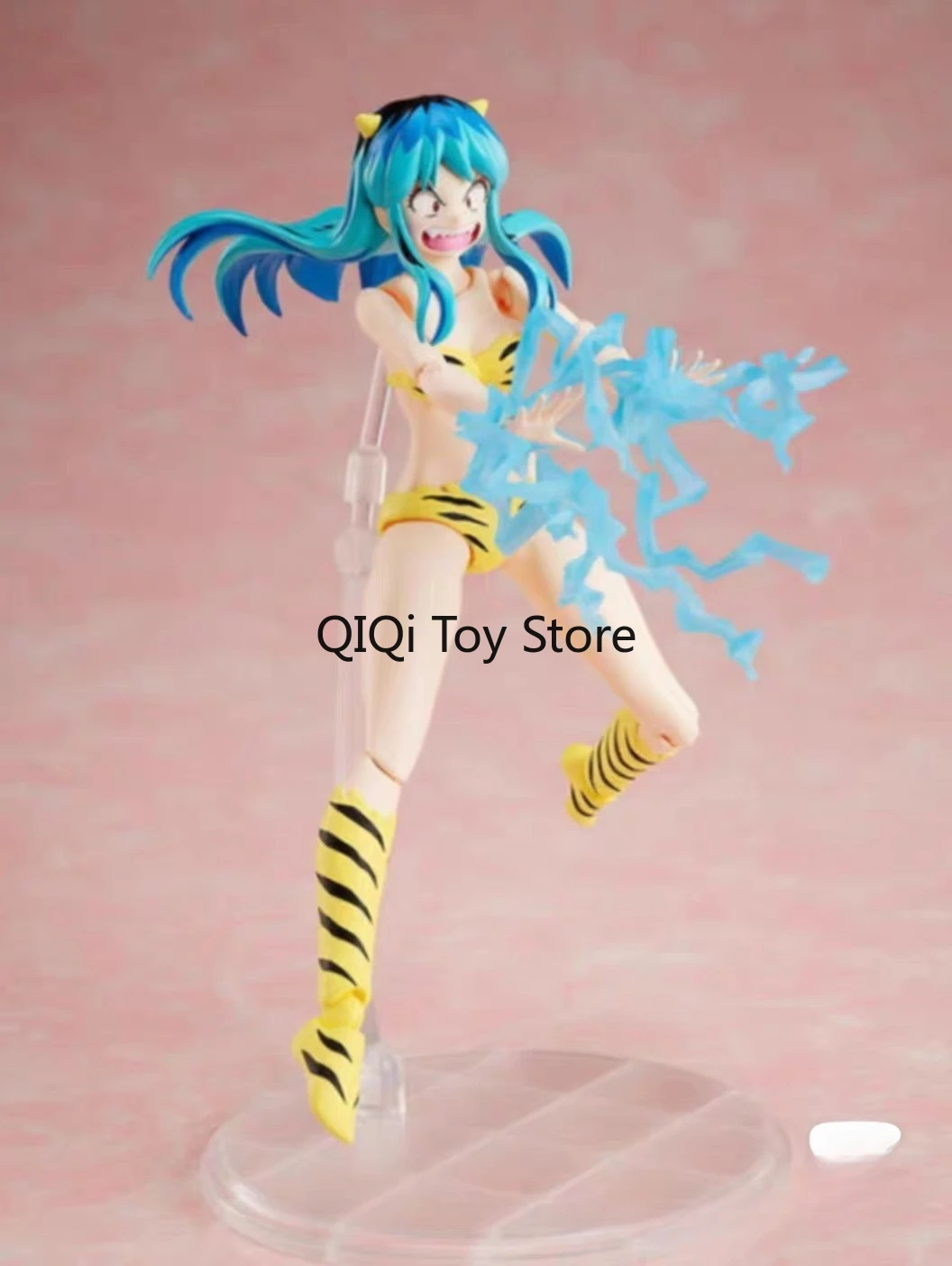 

Точечные товары ANIPLEX BUZZ Мод. Lucky Star Boy, Ram, Can Do It.