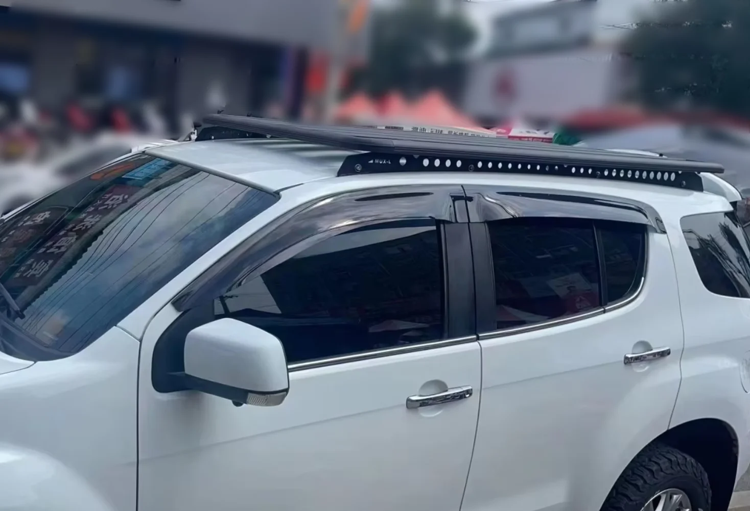 

High-quality New Carbon Black Aluminum Alloy Roof Luggage Rack 100kg+ Load Capacity Rooftop Mount for Isuzu Mu-x Mux's
