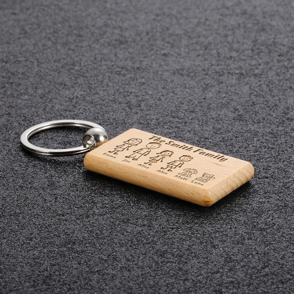 Family Love Wooden Keychain Personalized Gift Engraved The Smith Family For Parents Children Present Keyring Keychains For Men